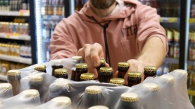 С 1 июня вступают в силу новые правила работы с пивом в потребительской упаковке