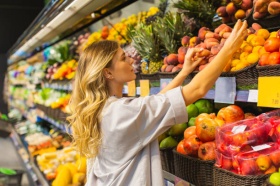 Как изменились цены на сезонные фрукты