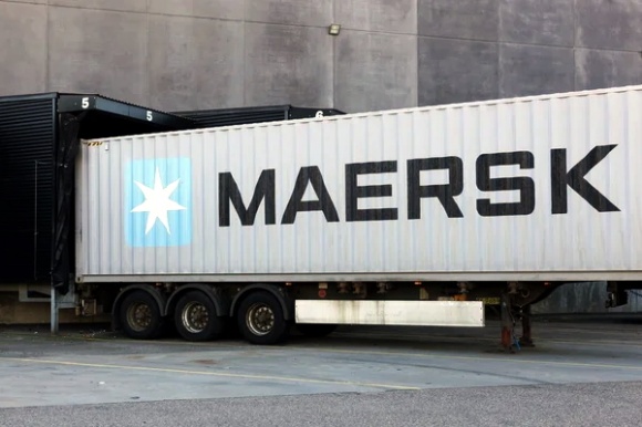 Maersk приостанавливает доставку продуктов, медицинских и гуманитарных грузов на северо-западе и юге РФ