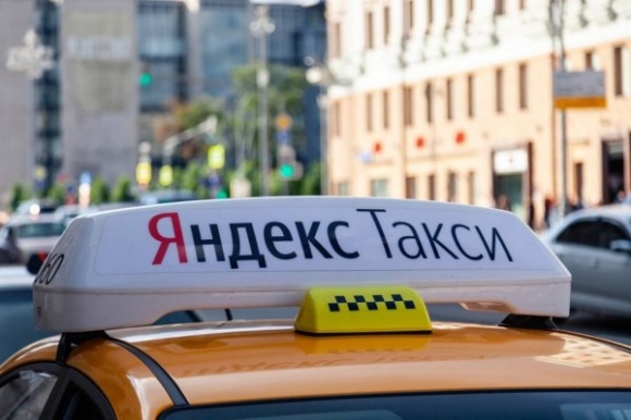 «Яндекс» увеличил расходы на поддержку таксистов и курьеров в период пандемии