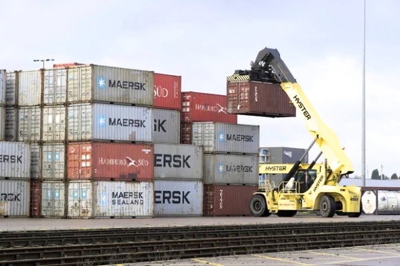 Maersk с 1 марта приостанавливает обработку новых заказов в России
