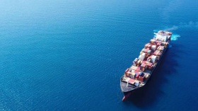 Проблемы с судоходством в Красном море нанесли ущерб более чем половине британских предприятий