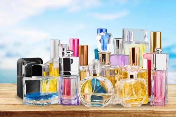 Росалкогольтабакконтроль обяжет парфюмеров отчитываться о доле спирта в духах