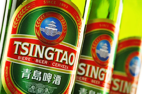 В Россию начнутся поставки китайского пива Tsingtao взамен ушедших европейских брендов