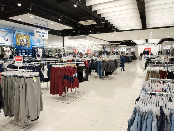 Ритейлер Gloria Jeans в декабре 2022 года открывает 8 магазинов в бывших точках H&M