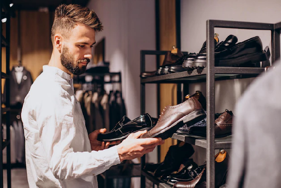 Количество официальных магазинов обуви выросло на 19% благодаря маркировке