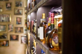 Минздрав допустил запрет на продажу крепкого алкоголя с 20:00 до 11:00