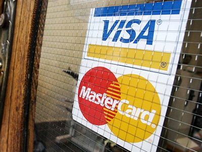 Российские деловые ассоциации пожаловались в ФАС на Visa и Mastercard