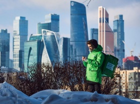 Жители Москвы и Санкт-Петербурга смогут заказать ночную экспресс-доставку лекарств 