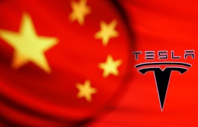 Продажи электромобилей Tesla китайского производства продолжили снижение на фоне сокращения производства