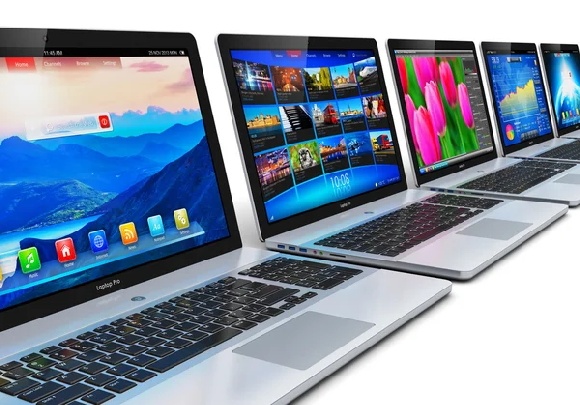 Продажи ноутбуков падают, в июле лэптопов продано на 22% меньше
