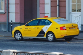 В Госдуме предложили государственное регулирование цен на такси