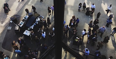 Представители власти, эмитенты и инвесторы обсудят будущее рынков капитала на «Инвест Базар’26»